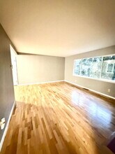 7746 SW 5th Ave. in Portland, OR - Building Photo - Building Photo