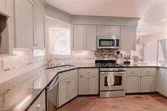 513 Warrick Rd in Chesapeake, VA - Building Photo - Building Photo