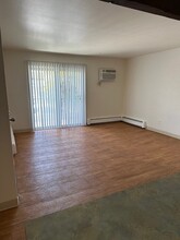 Cavalier Club Apartments in Denver, CO - Building Photo - Building Photo