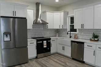 1811 Brown Ave in Burlington, NC - Building Photo - Building Photo