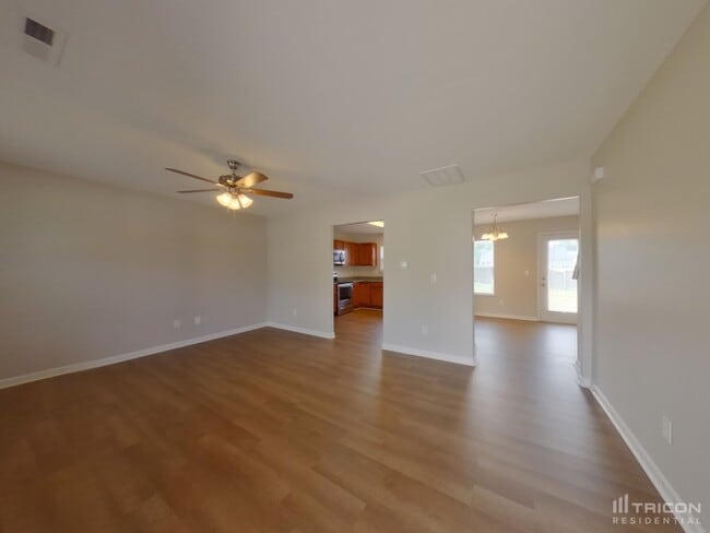 657 Switchback Ct in High Point, NC - Building Photo - Building Photo