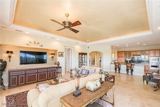 2538 Marquesa Royale Ln in Naples, FL - Building Photo - Building Photo
