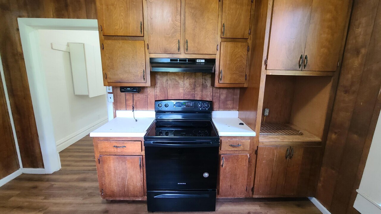 776 Macon Ave in Jackson, GA - Building Photo