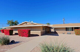 8402 E Coronado Rd in Scottsdale, AZ - Building Photo