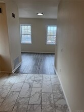 284 Main St in Beacon, NY - Foto de edificio - Building Photo