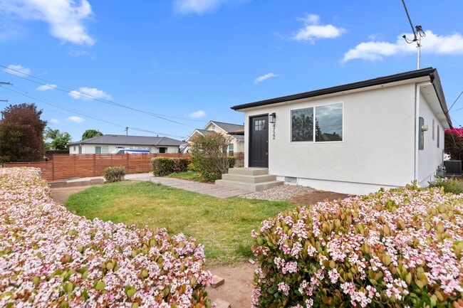 4722 68th St in San Diego, CA - Building Photo - Building Photo