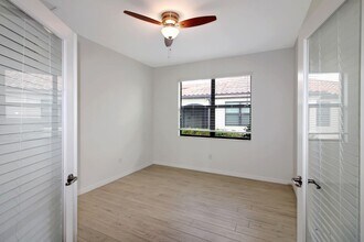 20176 Tesoro Dr in Venice, FL - Building Photo - Building Photo