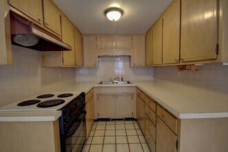 418-420-420 30th Ave in Moline, IL - Building Photo - Building Photo
