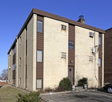 584 Snelling Ave S Apartamentos