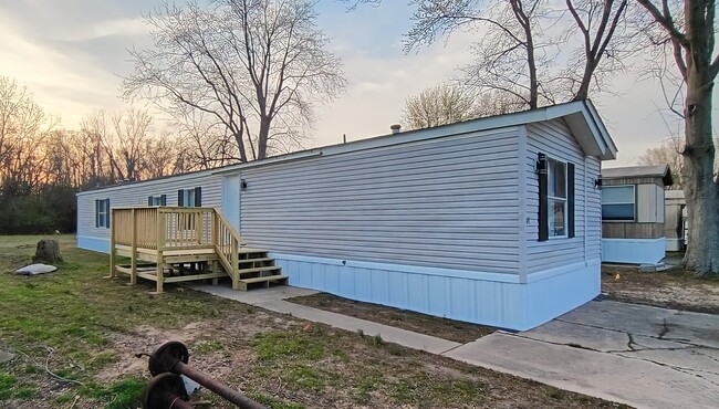 64 Deerwood Park in Centralia, IL - Building Photo - Building Photo