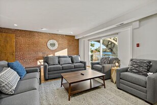 3303 Water St NW in Washington, DC - Building Photo