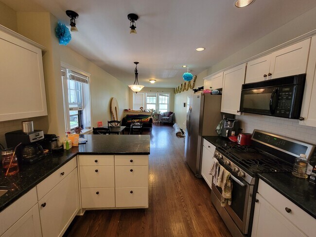 1624 Washington St in Evanston, IL - Building Photo - Building Photo