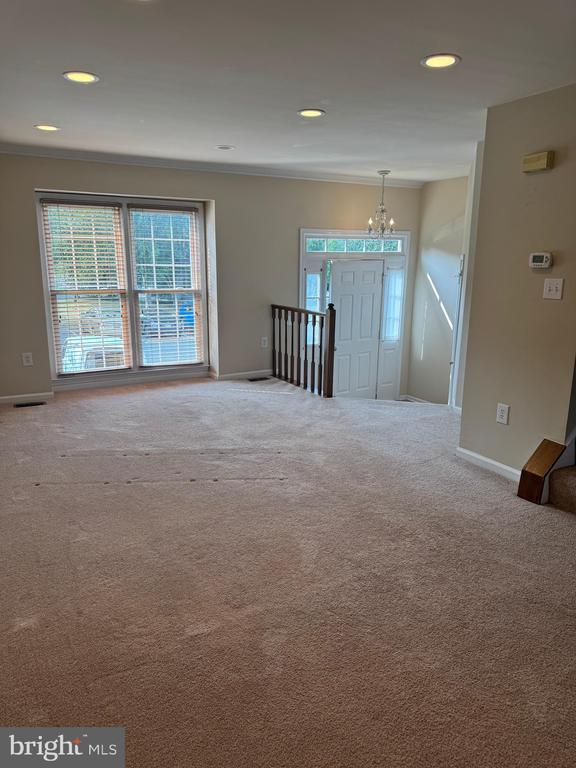 6374 Palmetto Pl in Centreville, VA - Building Photo - Building Photo
