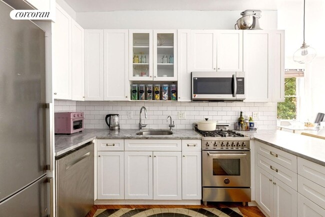 property at 92 Prospect Park W