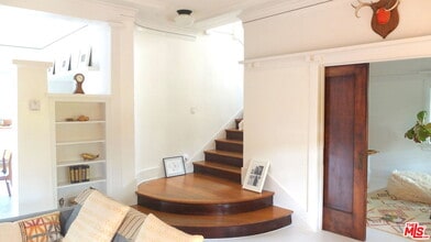 2417 Walgrove Ave in Los Angeles, CA - Building Photo - Building Photo