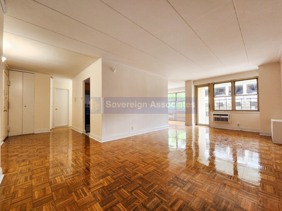 33 N 3rd Ave-Unit -2K in Mount Vernon, NY - Building Photo