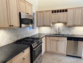 423 Springvale Rd in Croton-on-Hudson, NY - Building Photo - Building Photo