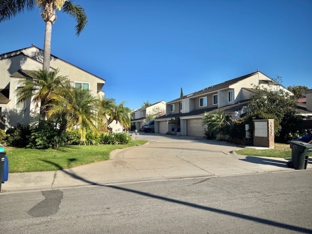 property at 2524 Elden Ave