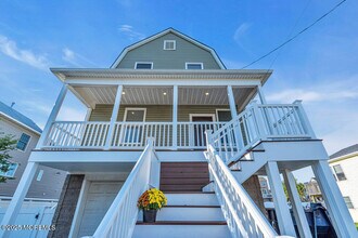 76 Miller St in Highlands, NJ - Building Photo - Building Photo