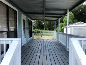 62 Laurel Ct in Cleveland, TX - Building Photo - Building Photo