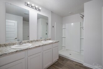 5540 Lancelot Trl in Milton, FL - Building Photo - Building Photo