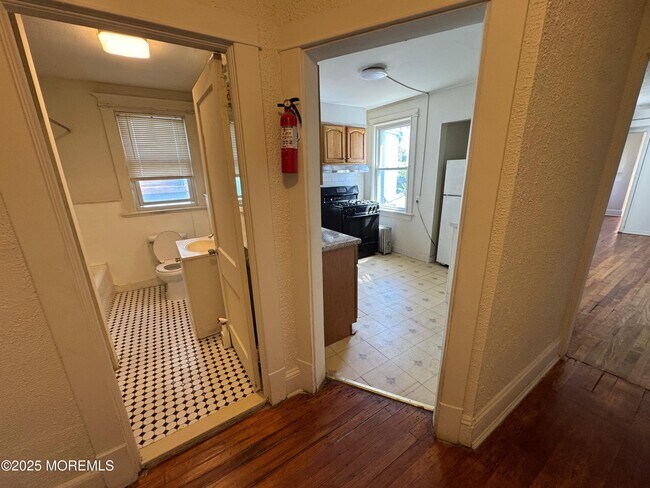 110 Rector St in Perth Amboy, NJ - Building Photo - Building Photo