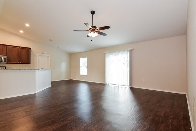 2146 Mirasol Dr in Winter Haven, FL - Building Photo - Building Photo