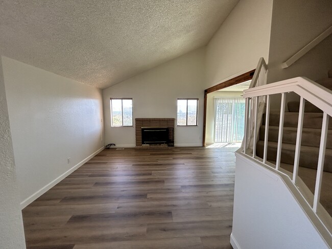 3415 Ridgecrest Dr in Reno, NV - Building Photo - Building Photo