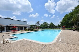 Arcadia at Westheimer in Houston, TX - Building Photo - Building Photo