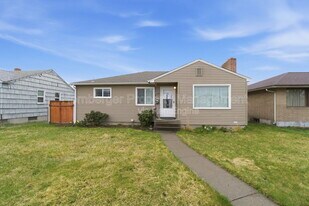 612 E Walton Ave in Spokane, WA - Building Photo