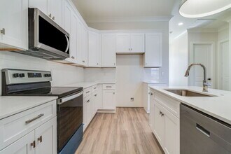 310 Edsall Ln in Lafayette, LA - Building Photo - Building Photo