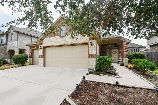 property at 16923 Iver Ironwood Trl