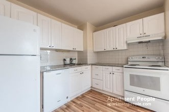 5701 N Sheridan Rd-Unit -3U in Chicago, IL - Building Photo - Building Photo