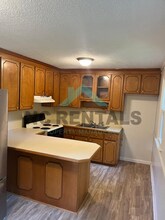 617 Ileagnes Rd in Raleigh, NC - Building Photo - Building Photo