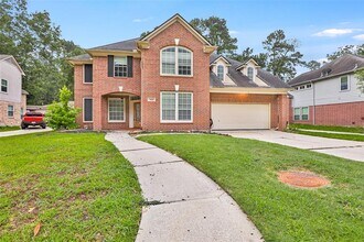 5010 Cottage Glen Ct in Houston, TX - Foto de edificio - Building Photo