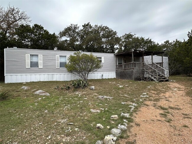 502 Wayside Dr, Unit 10 in Wimberley, TX - Building Photo - Building Photo