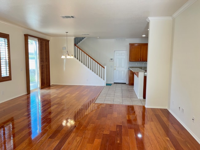 11433 Mountain View Dr in Rancho Cucamonga, CA - Foto de edificio - Building Photo