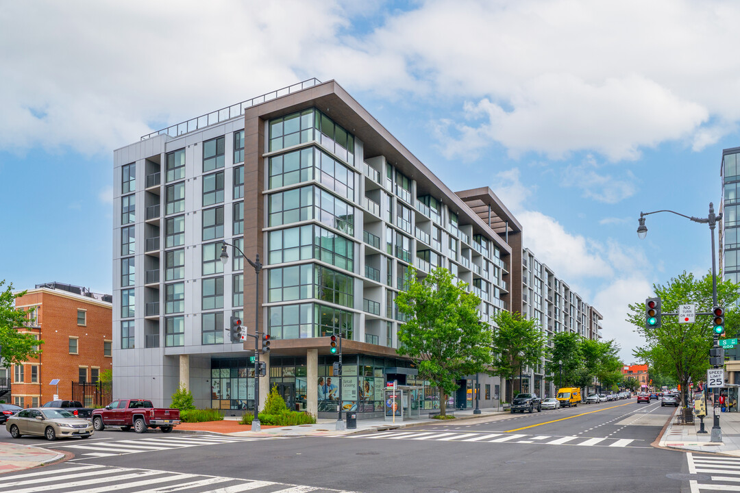 Langston in Washington, DC - Foto de edificio