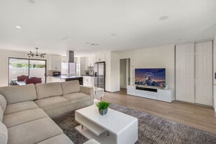 24762 Via San Marco in Aliso Viejo, CA - Building Photo