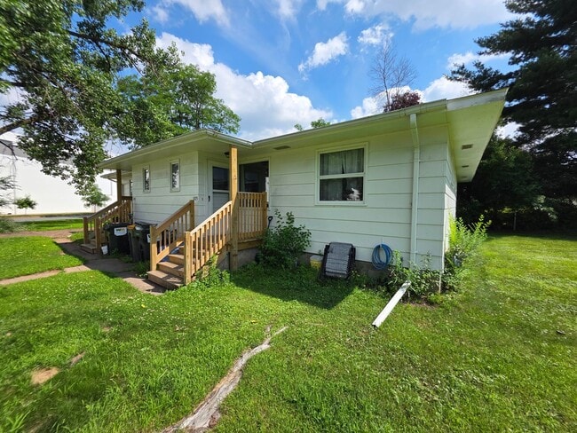 property at 1105-1105 Nestle Ave