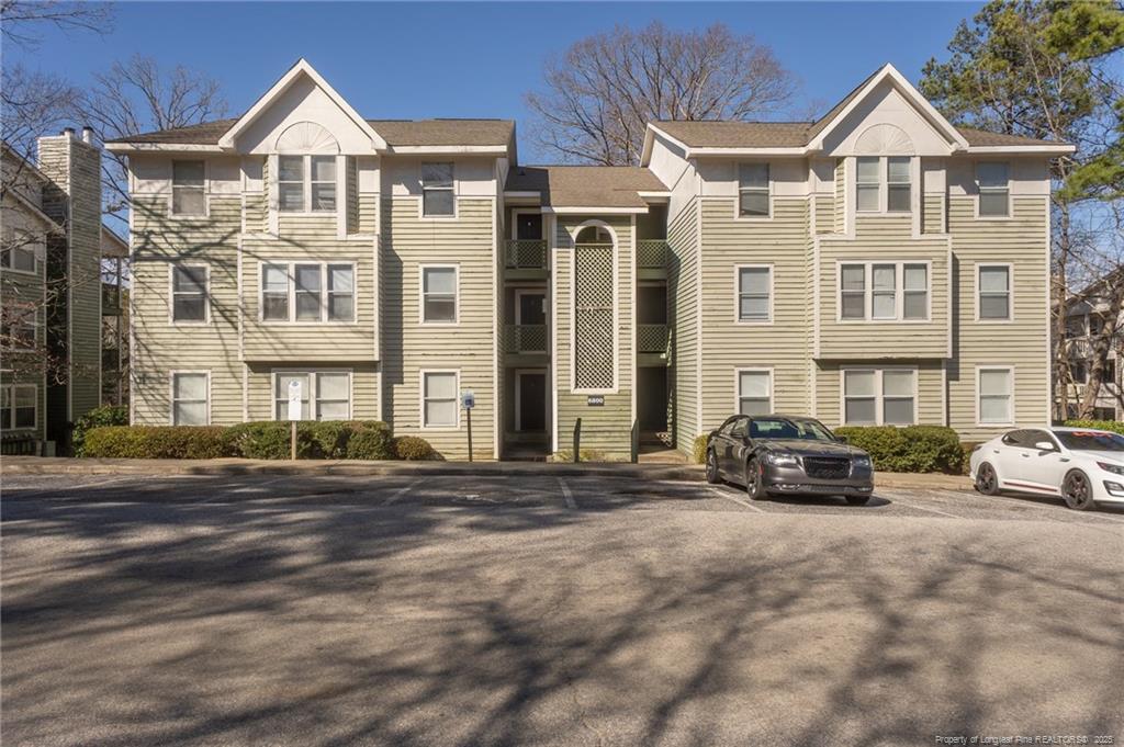 6800 Willowbrook Dr in Fayetteville, NC - Building Photo