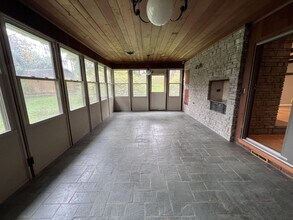 3329 Collins Ferry Rd in Morgantown, WV - Building Photo - Building Photo