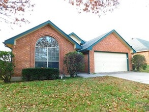 2605 Bauer Dr in Denton, TX - Building Photo - Building Photo