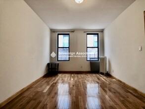 91 Fort Washington Ave in New York, NY - Building Photo - Building Photo