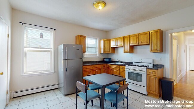property at 11 Elder St