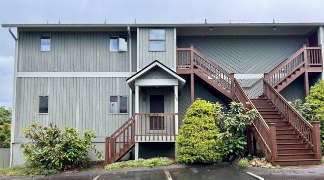 466 Windswept Dr in Asheville, NC - Building Photo - Building Photo