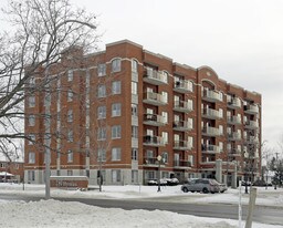 280 Hymus Apartments