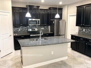 9662 Ivory Dr in Ruskin, FL - Foto de edificio - Building Photo