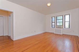 36 Duncan Ave-Unit -E5 in Jersey City, NJ - Foto de edificio - Building Photo