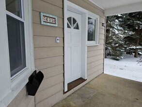 635 Whitney Ave in Winthrop Harbor, IL - Building Photo - Building Photo